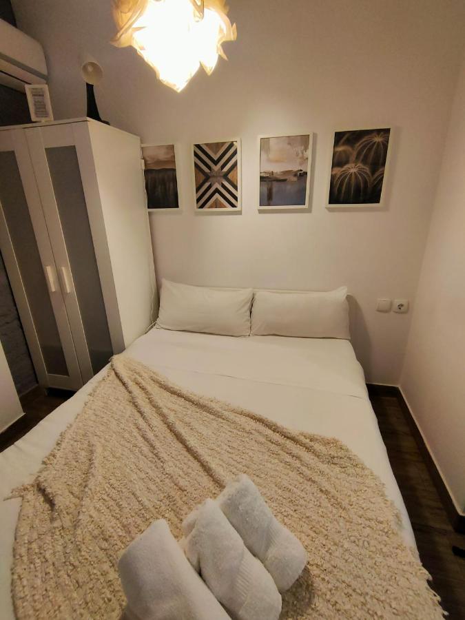 Pequeño Apartamento con Mini Piscina  Valencia Exterior foto